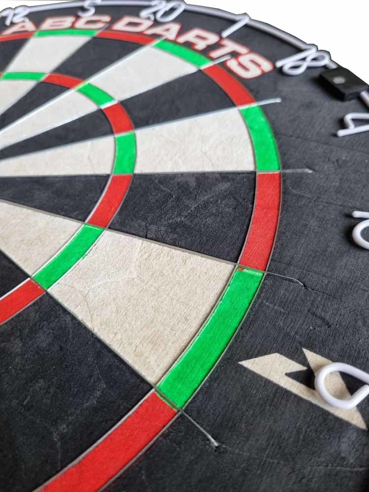 ABC Darts - Dartkabinet met Dartbord en 2 sets Dartpijlen