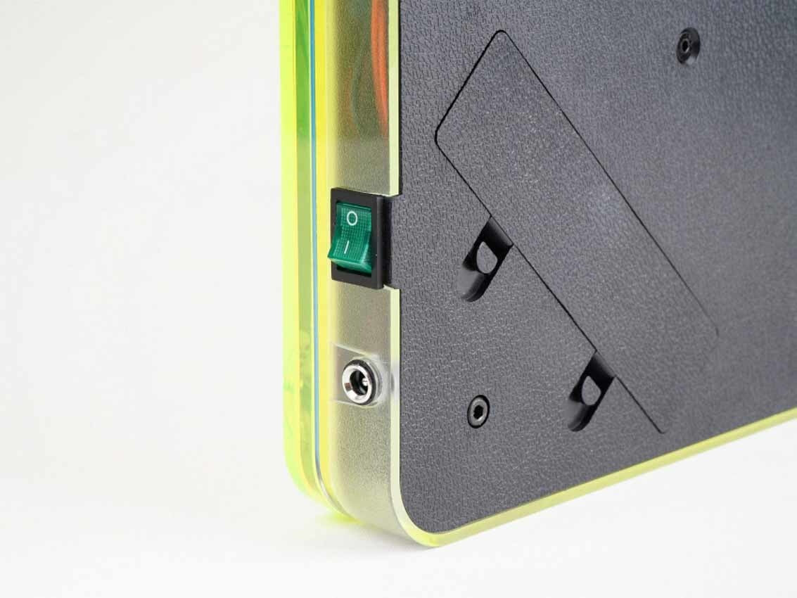 Carromco 94002 smartness guz online dartboard LED square
