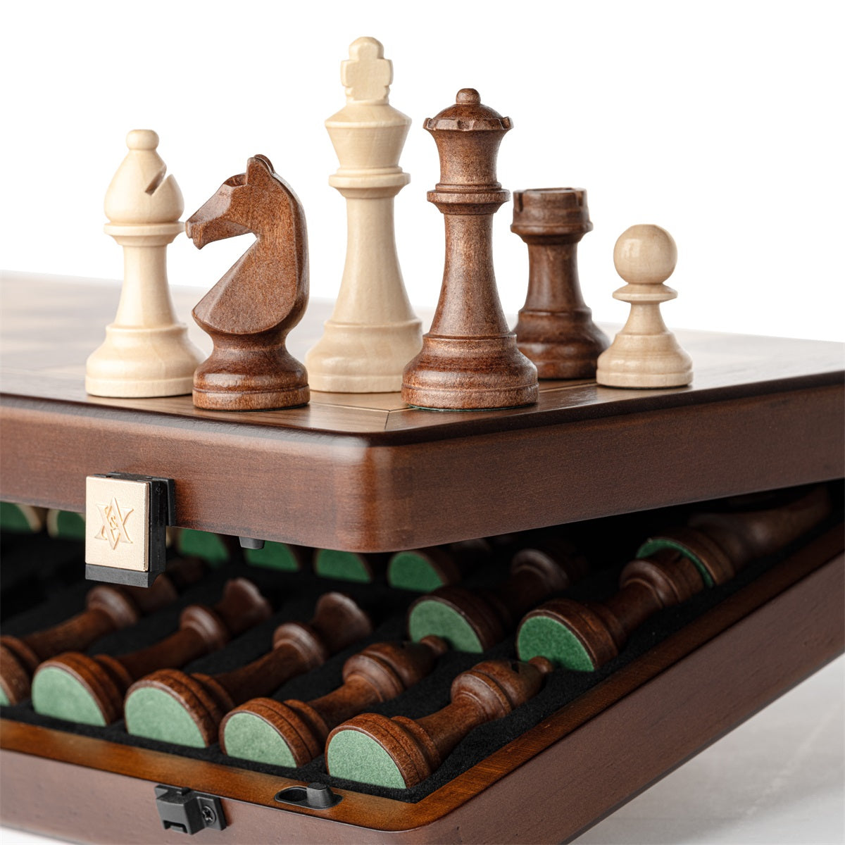 Schaakbord 15" DeLuxe Walnoothout - Verzwaard en Magnetisch